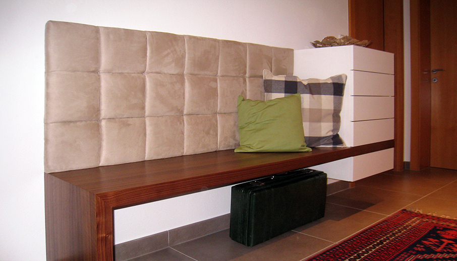 2011-082 web